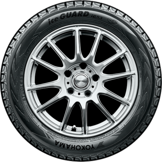 Yokohama IceGuard IG53 Studless 195/65R15